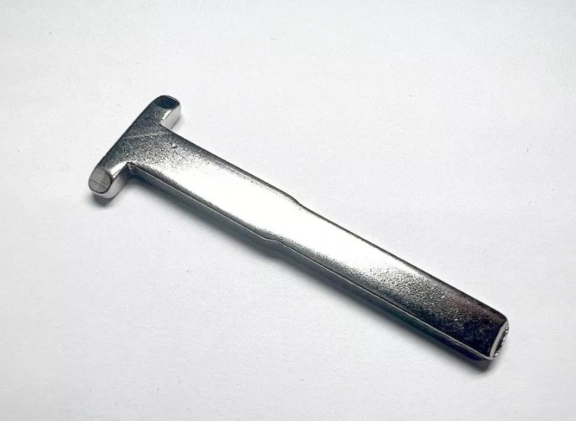 Hu101 Emergency T blade